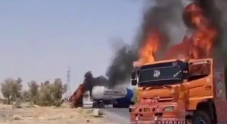 NUSHKI — A large convoy transporting minerals was subjected to a major attack in the Mal region of Nushki district.